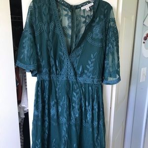 NWT! Haute Monde Evergreen Lace Boho Dress